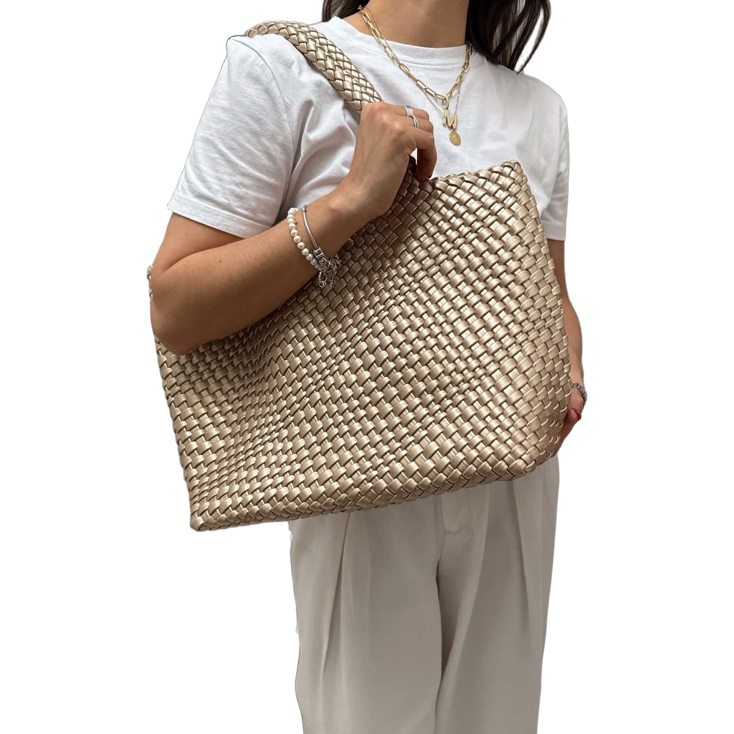 Karola Hobo Tote - Dorado