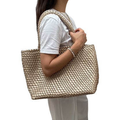 Karola Hobo Tote - Dorado